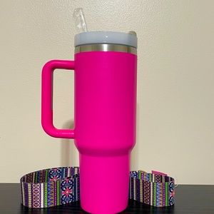 🎉💕NEW Hot Pink Tumbler with Lid Handle and Straw